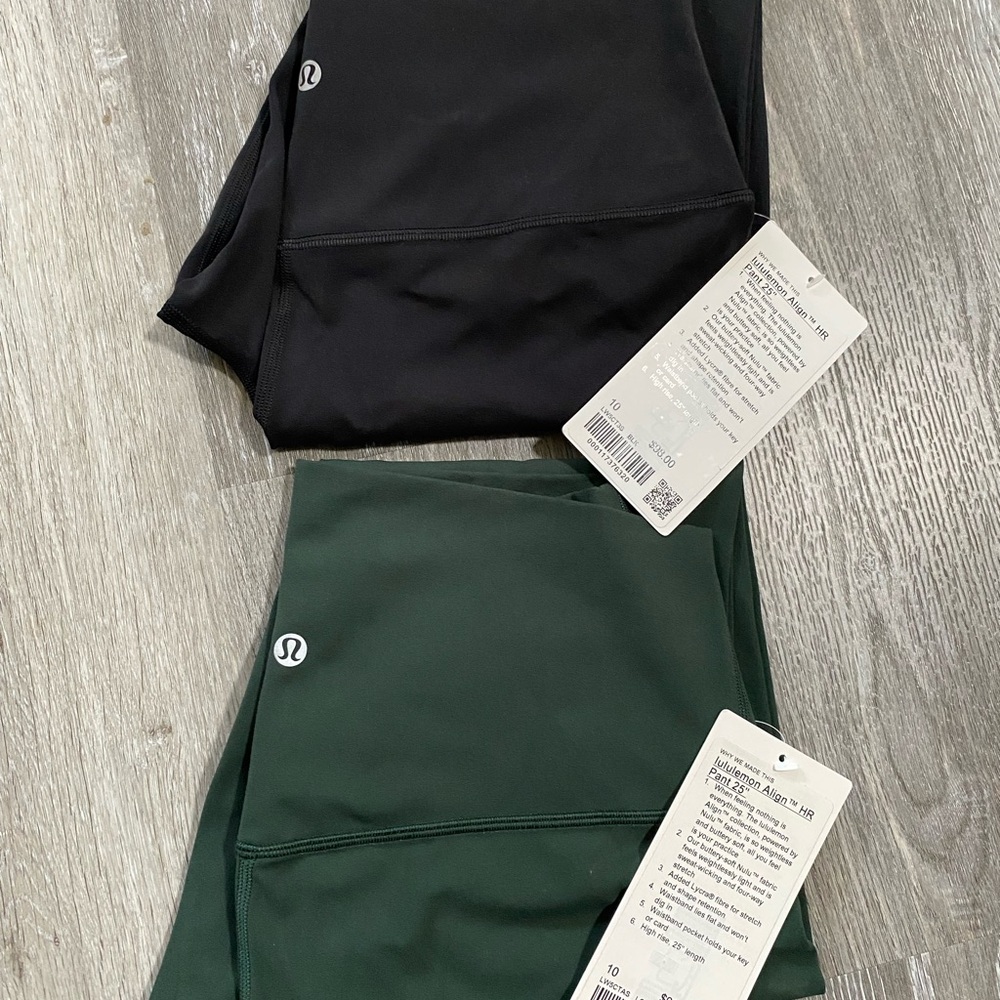 Lululemon Black and Green Leggings